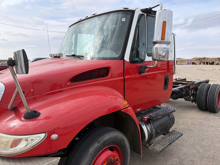 2014-international-4000-image-16