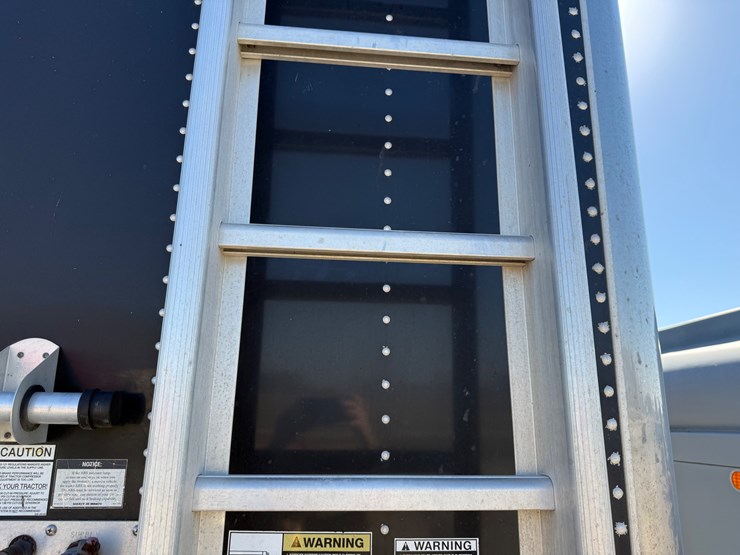 2015-timpte-hopper-bottom-image-45