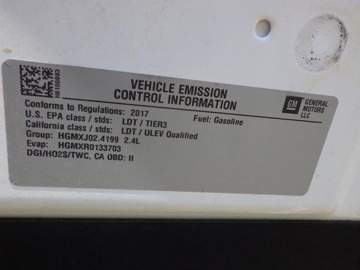 2017-chevrolet-equinox-image-12