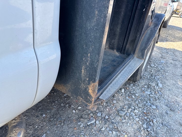 2008-ford-f350-image-26