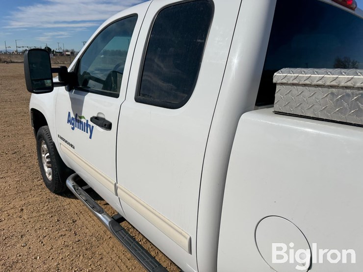 2007-gmc-sierra-2500-image-16