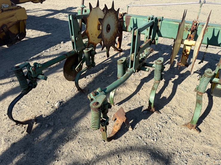 john-deere-31-image-9