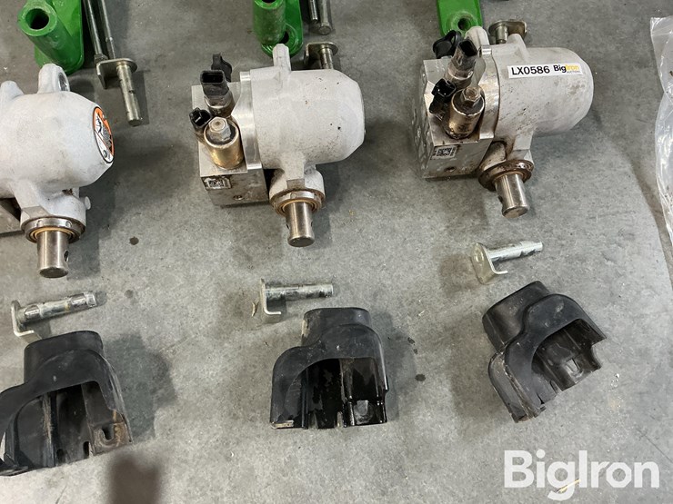 2024-john-deere-1775nt-image-8