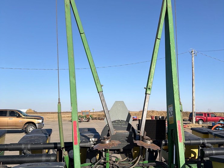 john-deere-7200-image-13