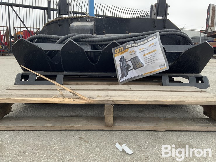 2025-massey-ferguson-730-image-14