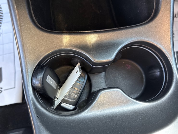 2013-dodge-journey-image-32