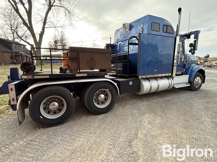 2003-international-9900i-image-5