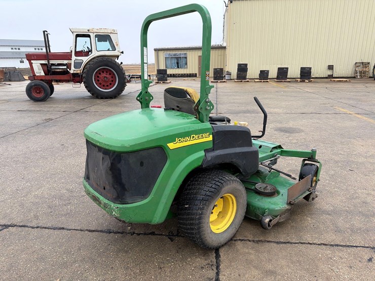 john-deere-la-image-3