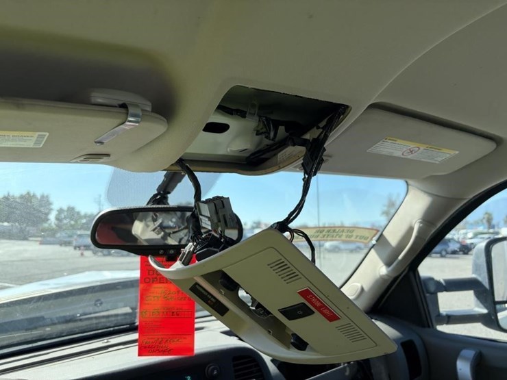 2012-gmc-sierra-2500-image-23