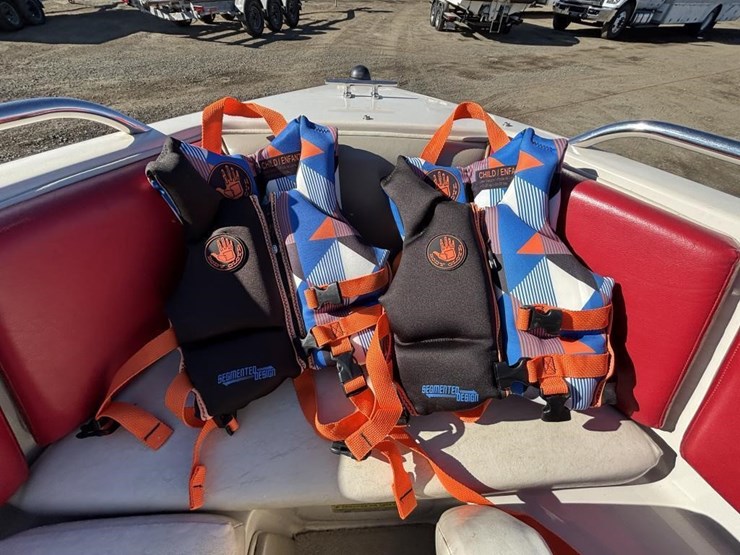 2000-unknown-trailer-image-28