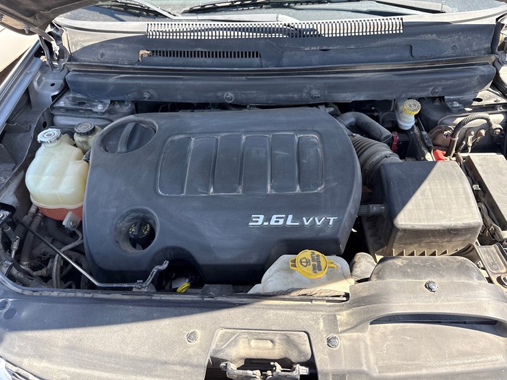 2012-dodge-journey-image-44