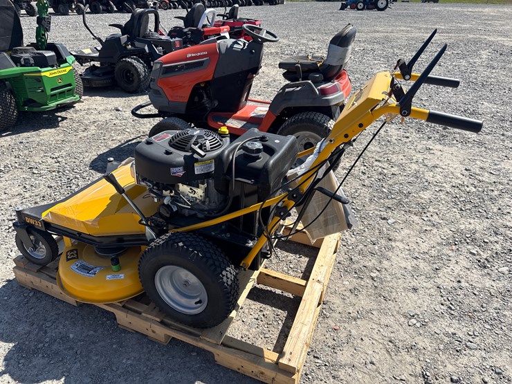 #36-•-unused-dewalt-dw33-33"-walk-behind-zero-turn-mower-1d25nk60041-inv#-41236-image-4