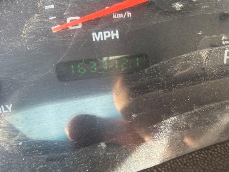 2004-ford-f250-image-35