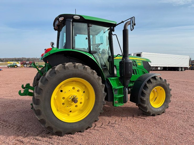 john-deere-6140m-image-4