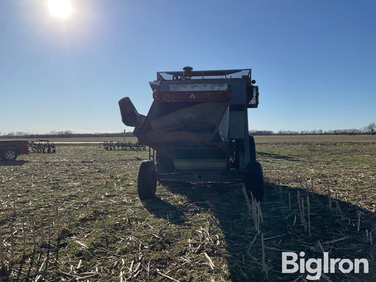 1975-gleaner-l-image-6