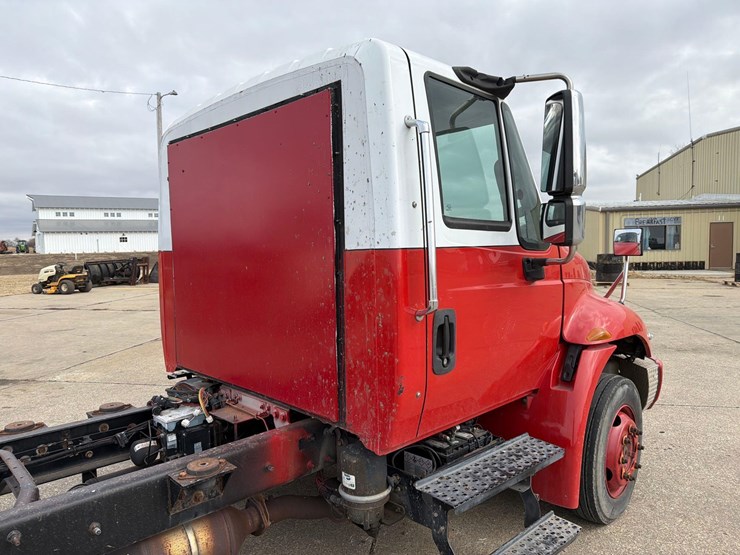 2014-international-4000-image-21