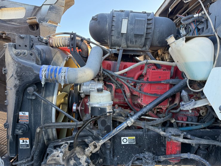 2010-kenworth-t800-image-45