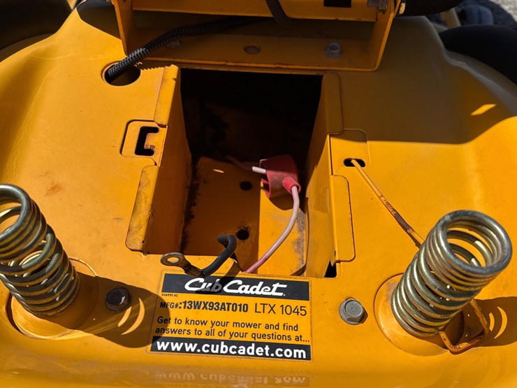 cub-cadet-ltx1045-image-7
