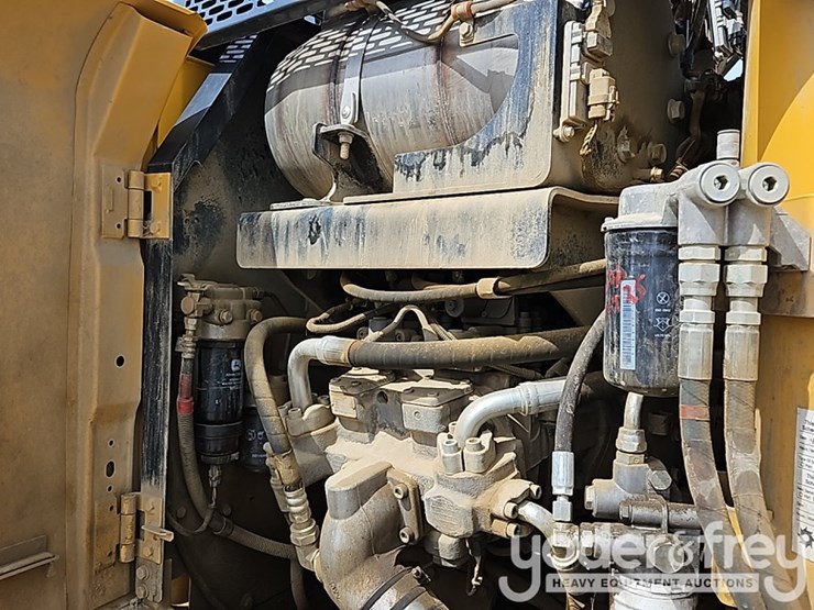 deere-160g-lc-image-28