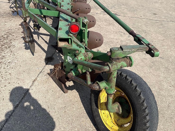 john-deere-5-image-11