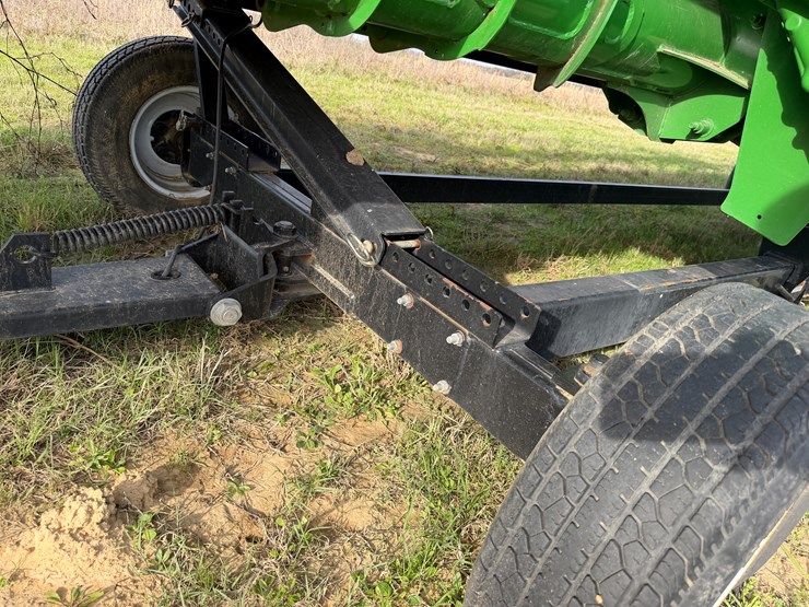 2024-john-deere-hd35r-image-48