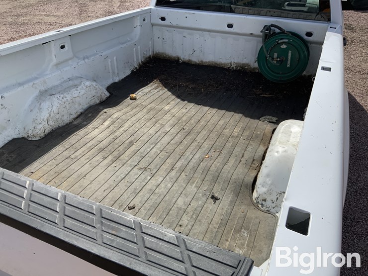 2011-gmc-sierra-1500-image-14