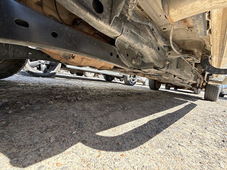 2022-ford-f250-image-18