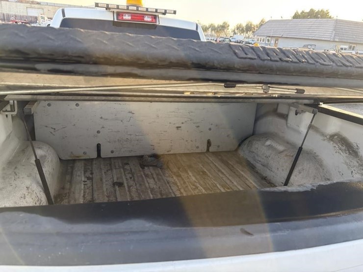 2012-dodge-2500-image-24