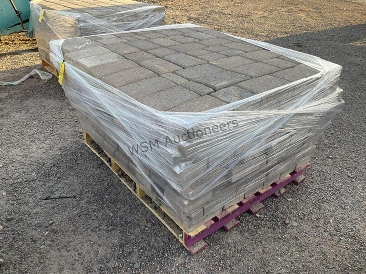 pallet-of-stone-pavers-image-2