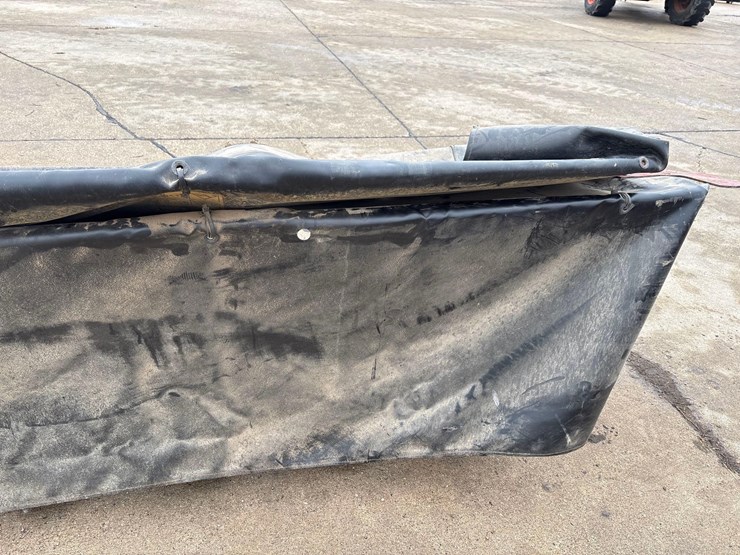 2014-new-holland-h6740-image-15