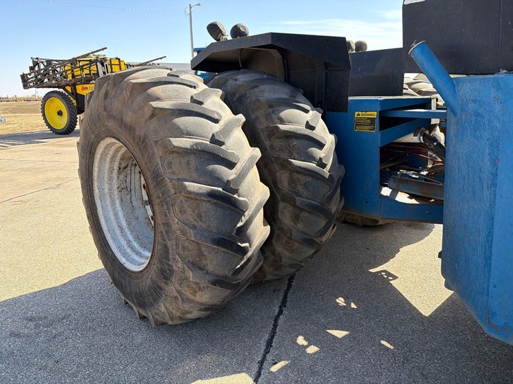 1990-versatile-946-image-31