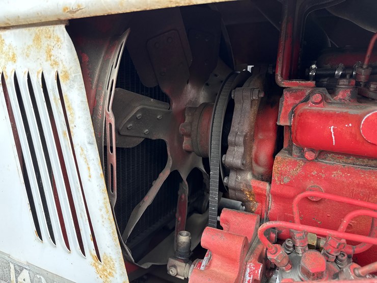 international-1400-image-10