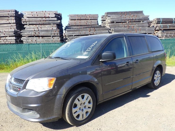 2017-dodge-grand-caravan-image-1