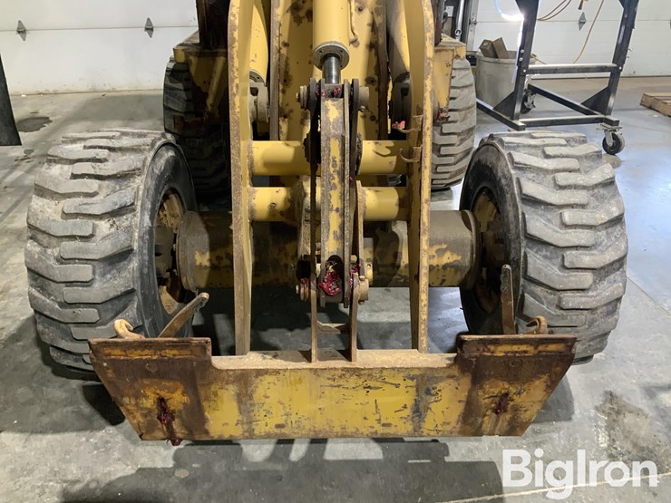 2006-agco-4550-articulated-wheel-loader-image-9