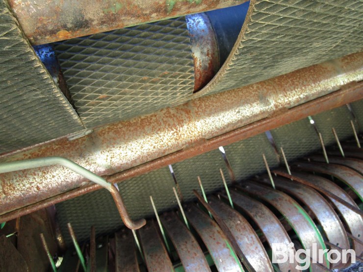 1998-john-deere-566-image-19