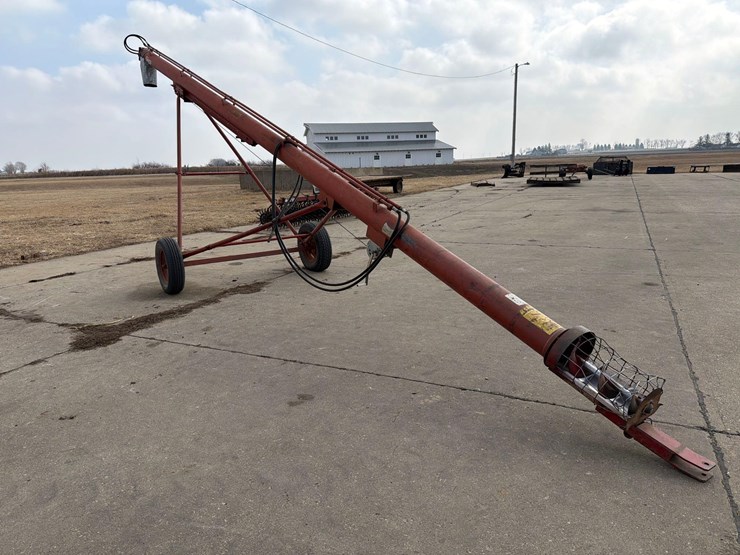 sudenga-8”-x-30ft-truck-auger-image-2