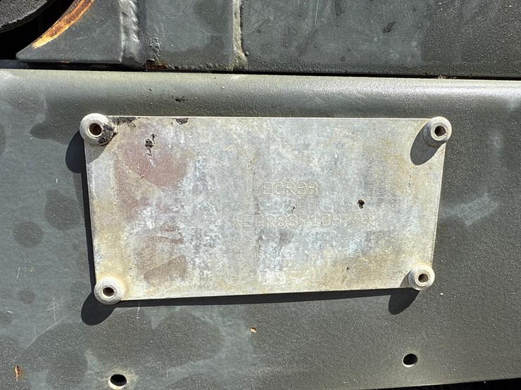 volvo-ecr88-image-23