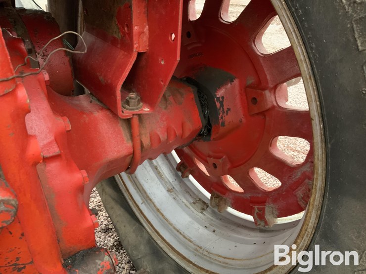 1968-international-1256-image-17