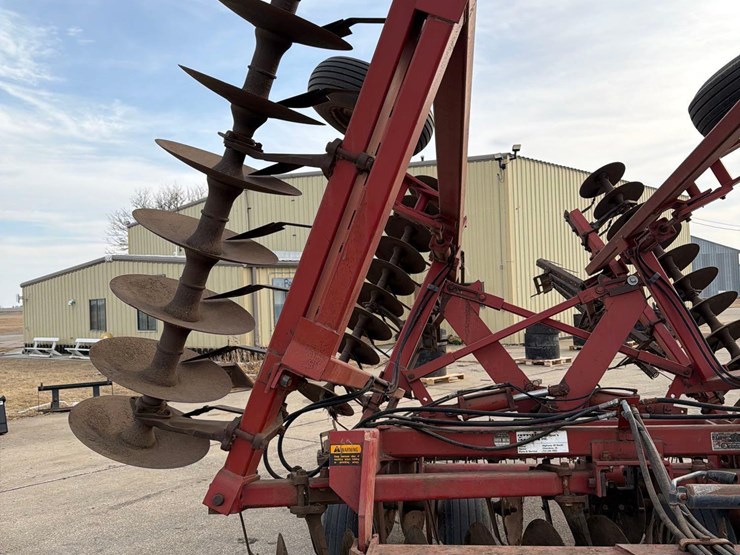 international-496-image-11