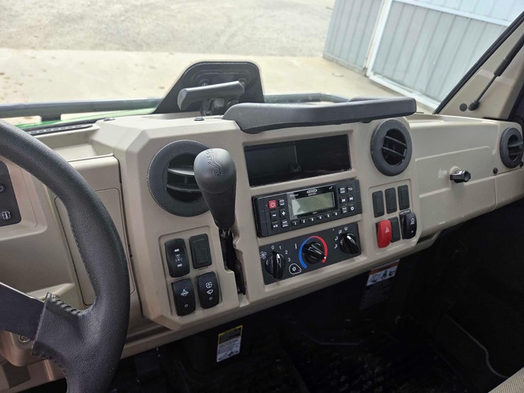 2024-john-deere-gator-image-62
