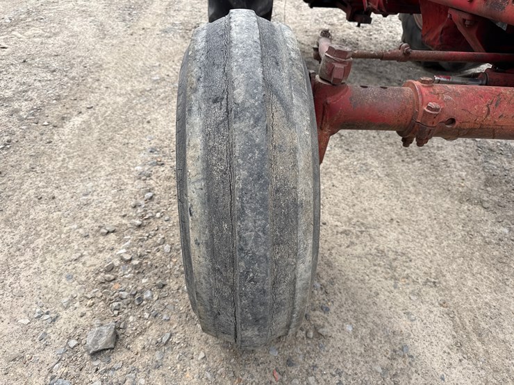 international-1400-image-18