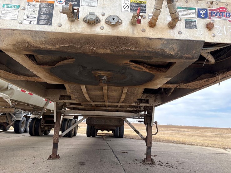 2014-wilson-grain-trailer-image-8