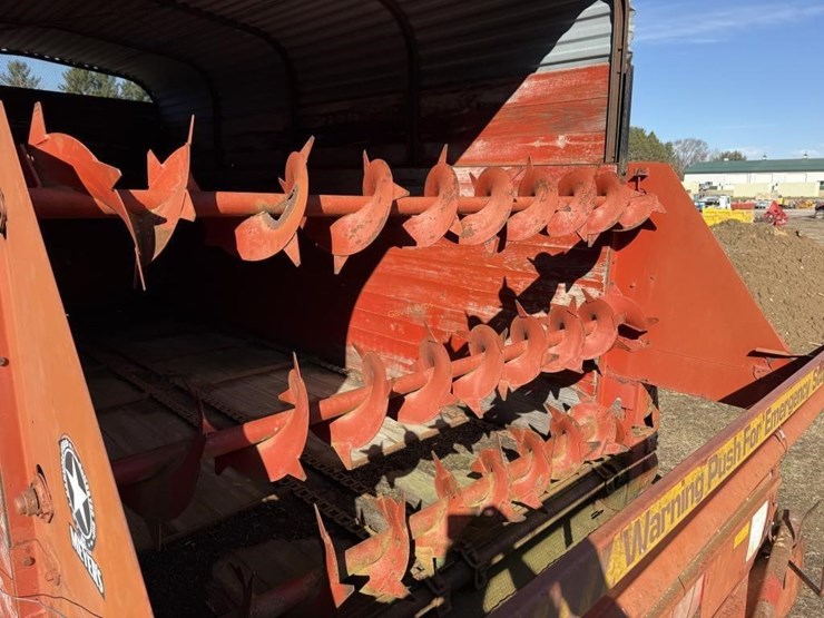 meyer-16'-chopper-box-no-gear-image-5