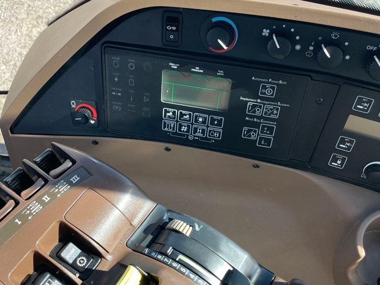 2004-john-deere-8120-image-36