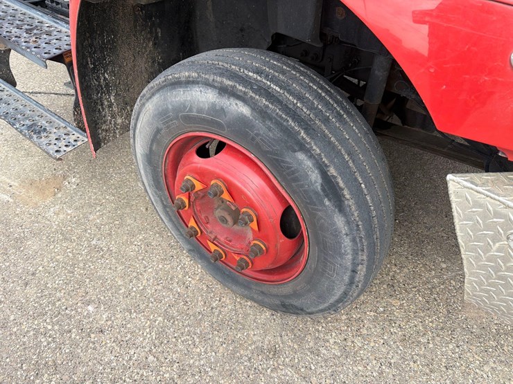 2014-international-4000-image-20