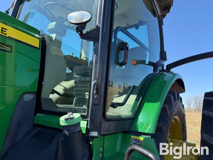 2012-john-deere-8335r-image-12