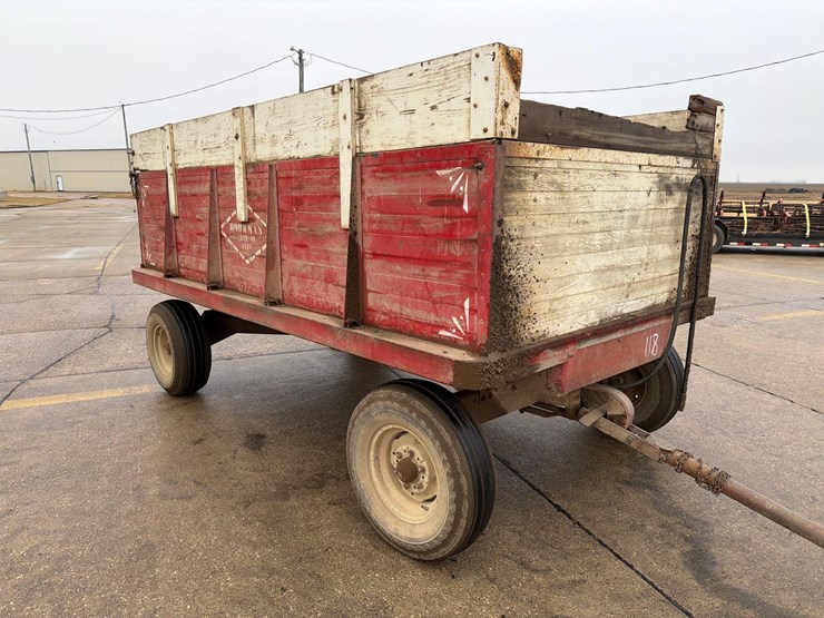 dohrman-6ft-x-12ft-wood-barge-wagon-image-3