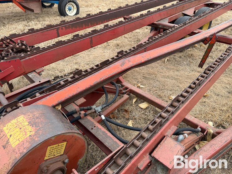 farmhand-8-bale-image-16