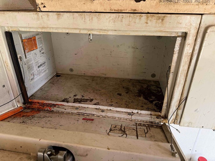 18’-cargo-trailer-image-27