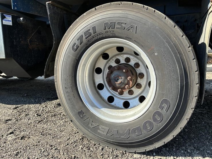 2009-autocar-xpeditor-image-5